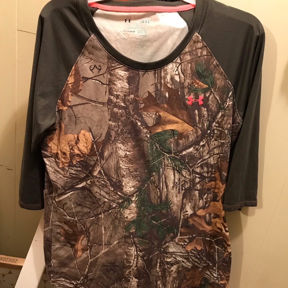 Underarmerour camo shirt